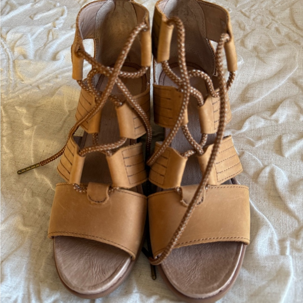 Sorel Tan Strappy Sandals